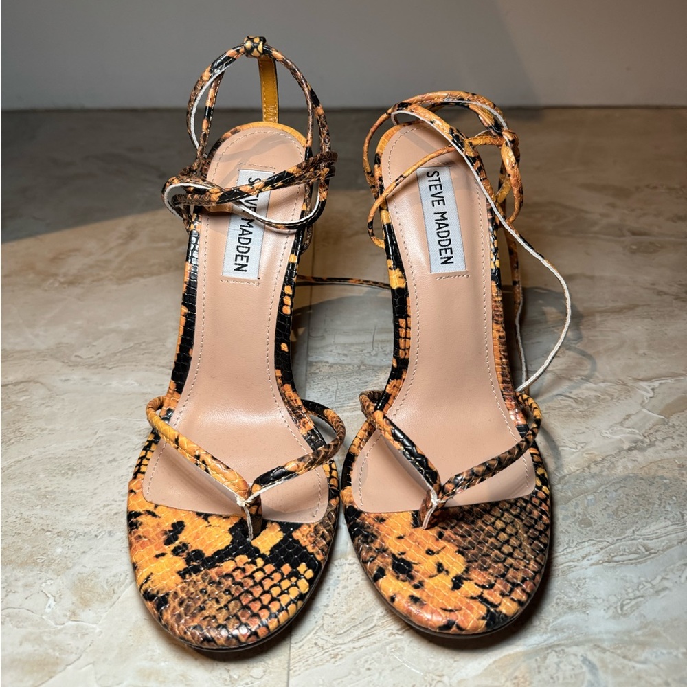 STEVE MADDEN VADA SNAKE PRINT LACE UP HEELS